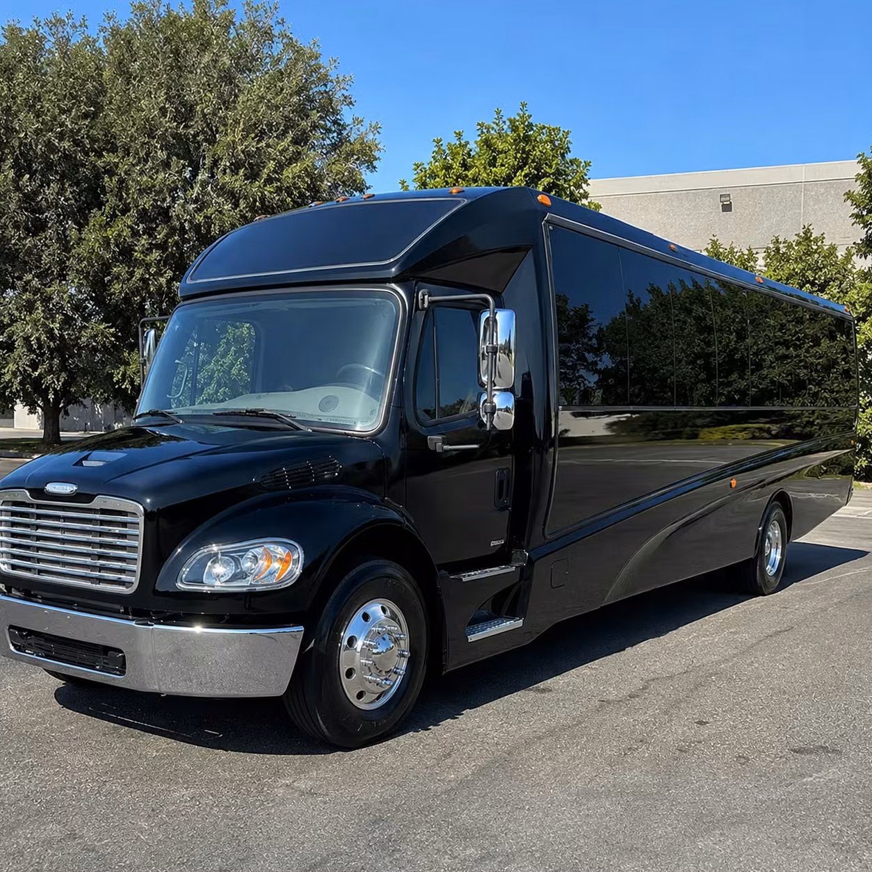 25 passenger minibus