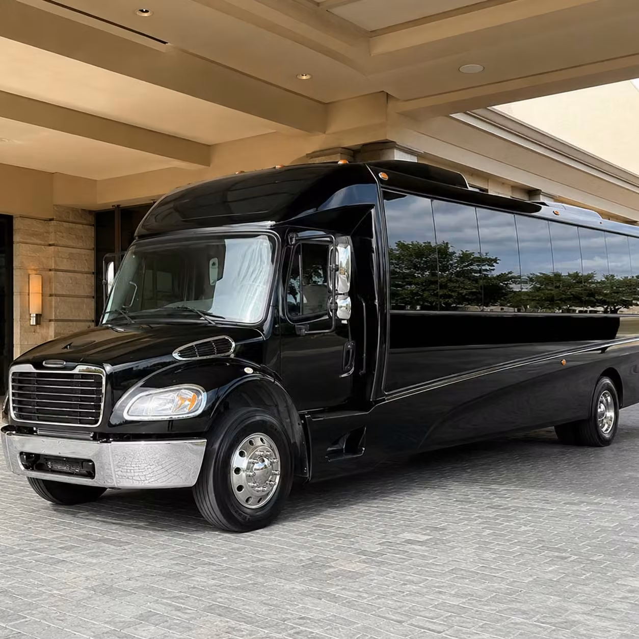 35 passenger minibus