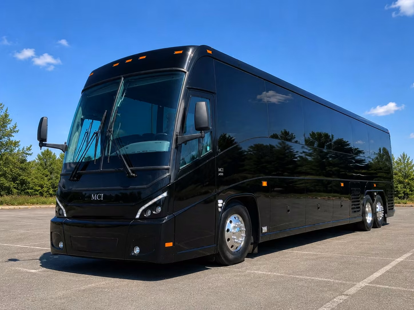 party buses for jurupa valley prom groups who want to arrive in style